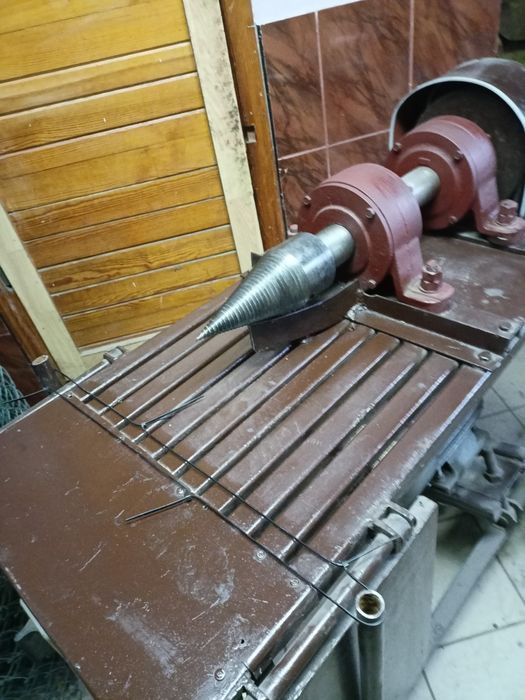 Łupak świdrowy do drewna