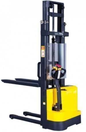 Empilhador Stacker Elétrico cap. 1000 kg elev. 2.50mt JL20