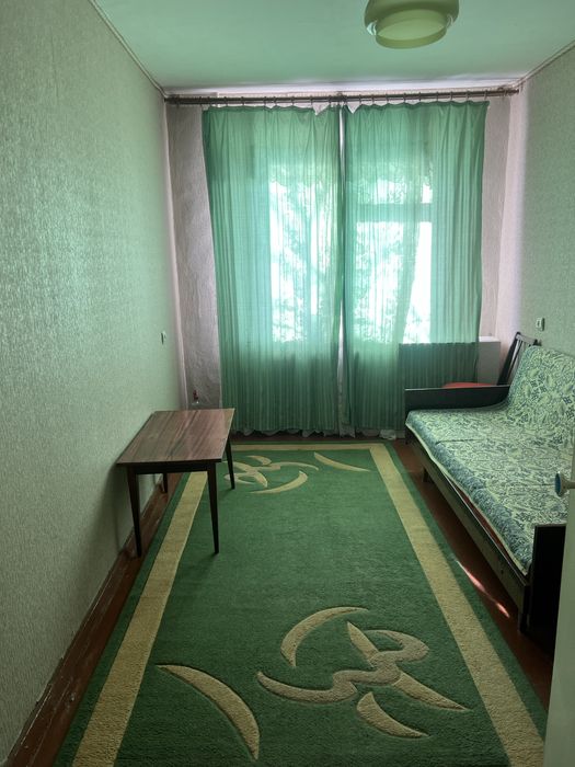 Продам 2 х кімн квартиру , зуп. " ГЕРОЇВ УКРАІНИ" можливо СЕРТИФІКАТ