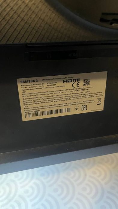 Продаю монитор 32 дюймовый QHD Samsung Odyssey G5