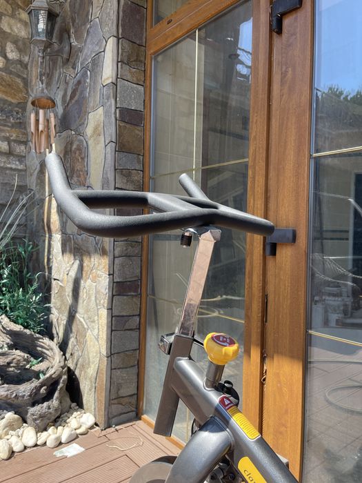 Велотренажор Johnson Class Cycle P8000