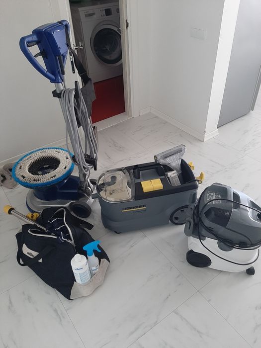 Хімчистка м'яких меблів та килимів