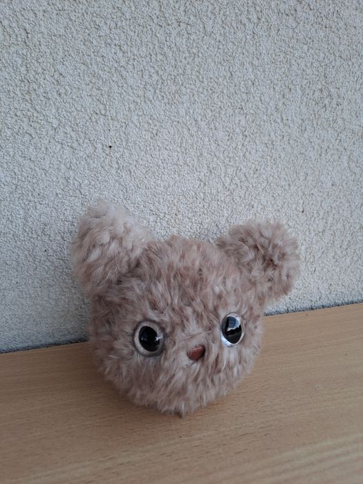 maskotka pluszak kot handmade na szydełku
