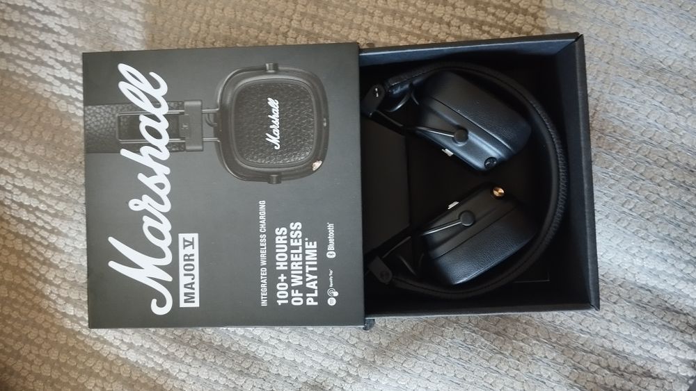 Phones Marshall Major V novos