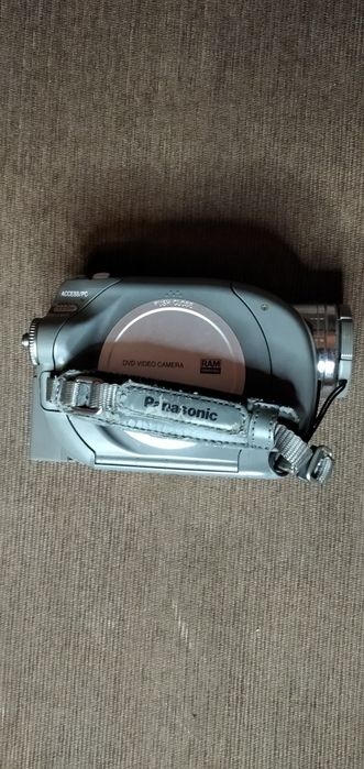 Видеокамера Panasonic VDR-D250