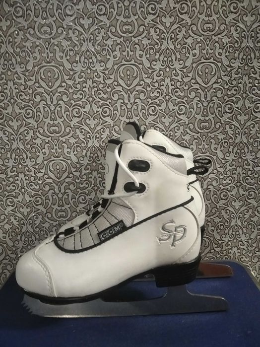 Коньки р.27-41 м/ж  дет
