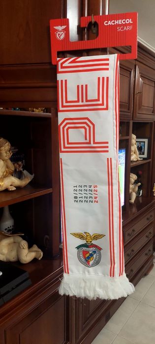 cachecol do penta campeao benfica femenino