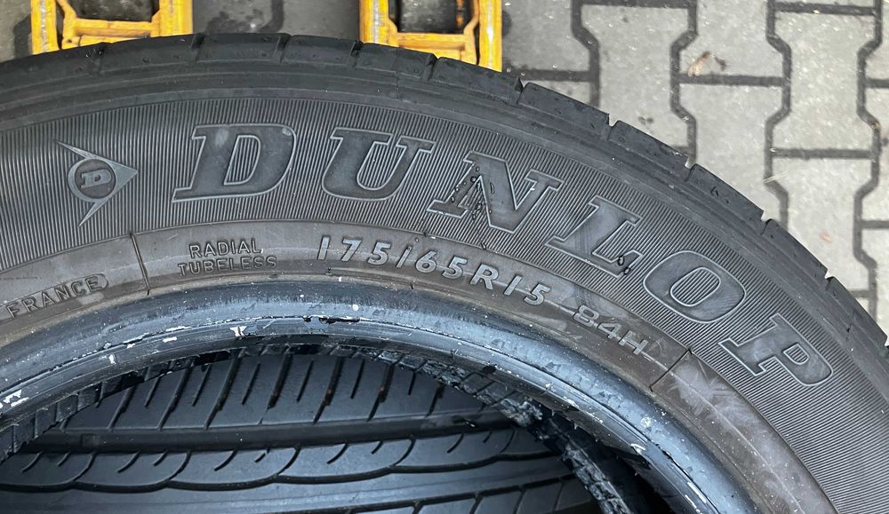 Dunlop SP Sport FastResponse 175/65R15 4szt KPL Opony letnie