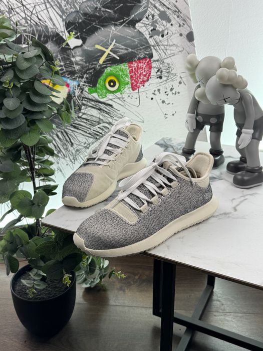 Кросівки Adidas Tubular 40 розмір Е8949