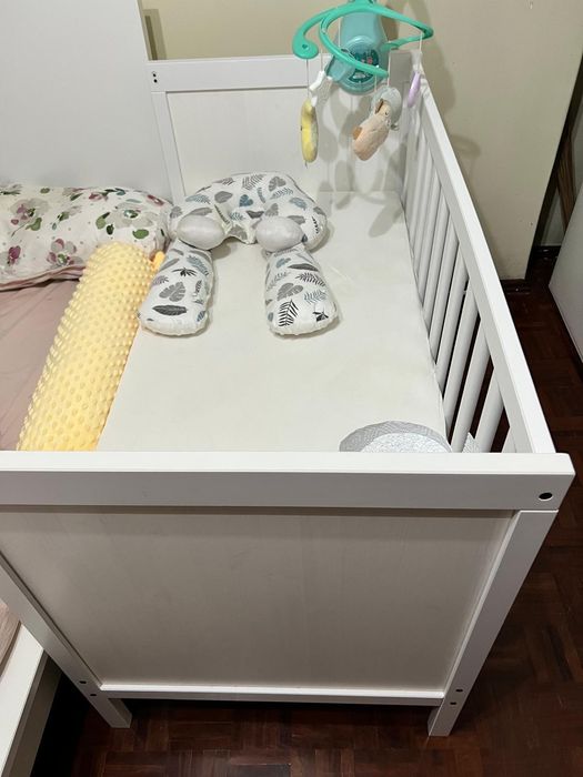 Berço de bebé IKEA