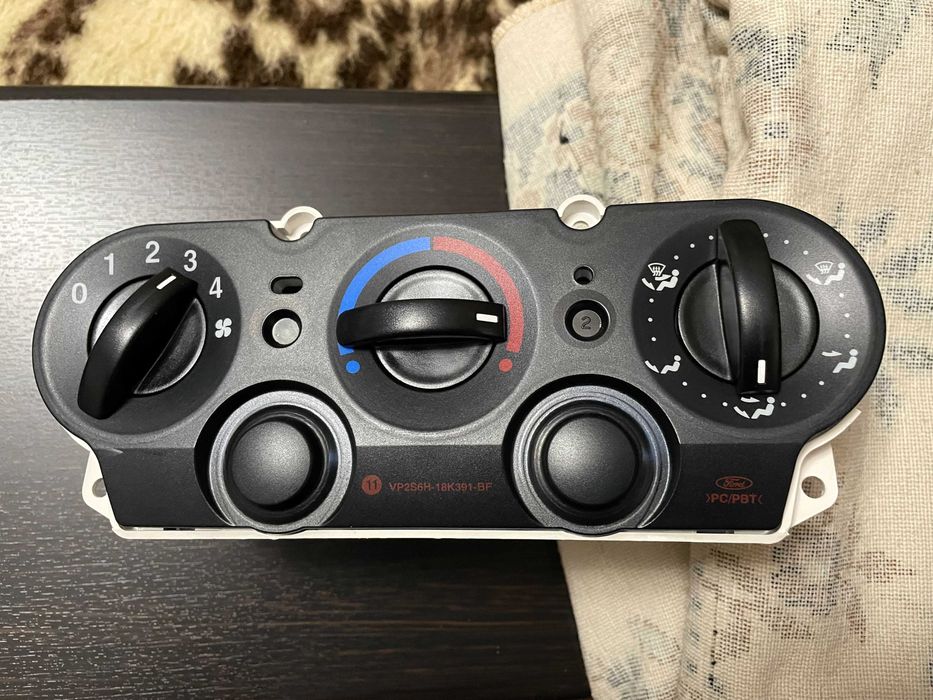 Панель управления печкою вентиляции воздуходувка  фордфюжн FORD FUSION