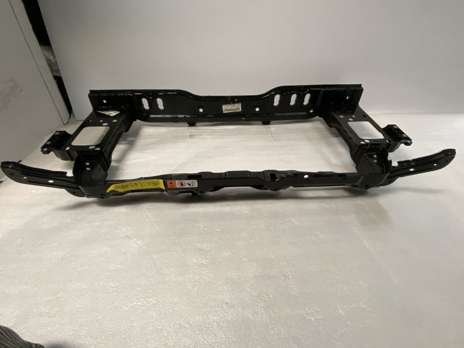 Pas przedni wzmocnienie czołowe HYUNDAI i30 12-16