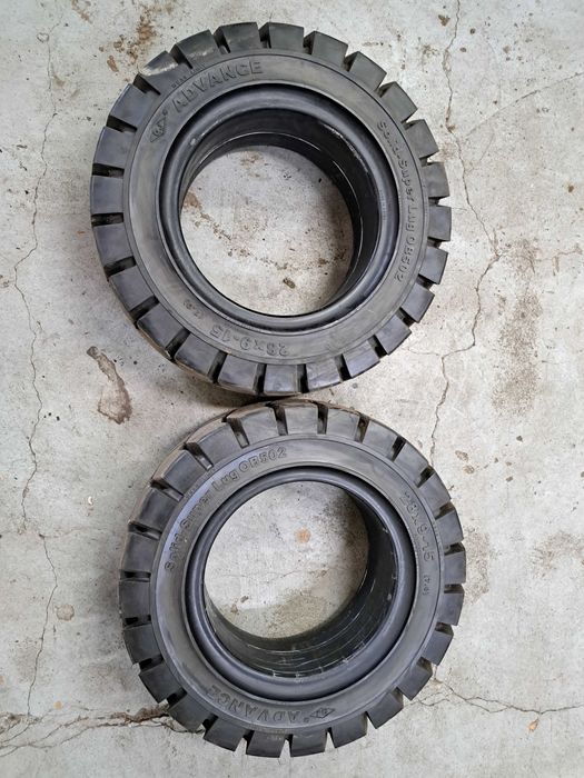 Opona pełna 28x9-15 Advance do wózka widłowego - nowa