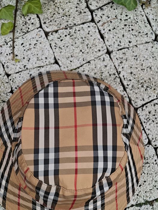 Burberry bucket hat panamka kapelusz czapka