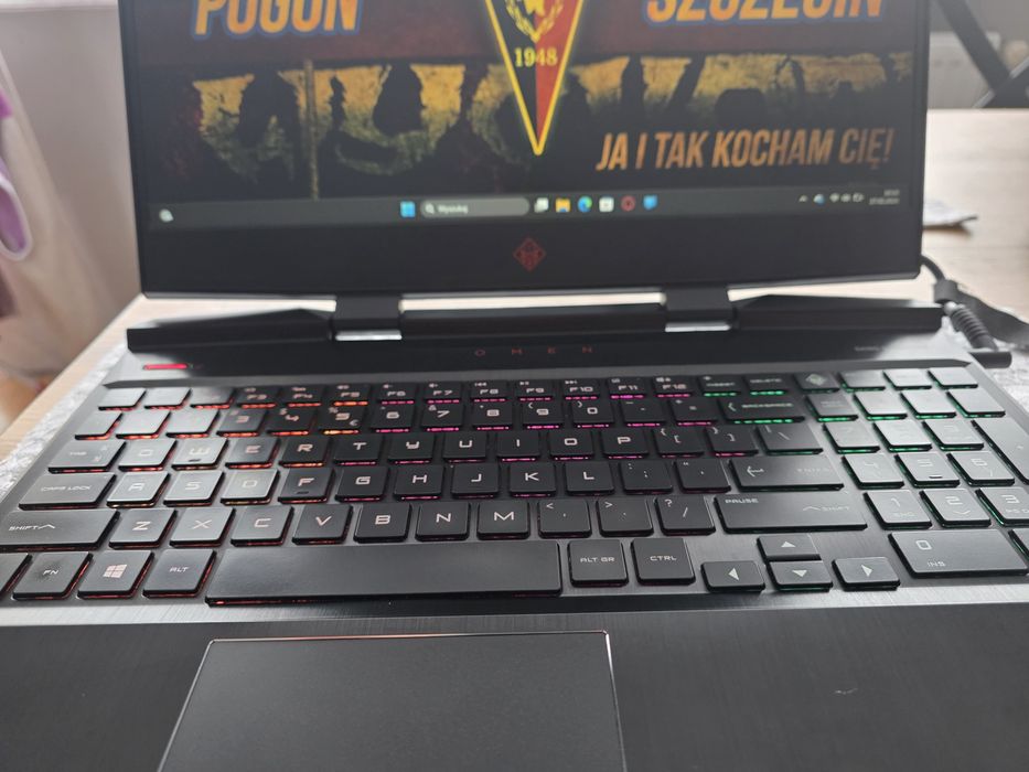 HP OMEN 15 | i5-8300H | GTX 1050 Ti 4GB | 24GB RAM | 1TB |