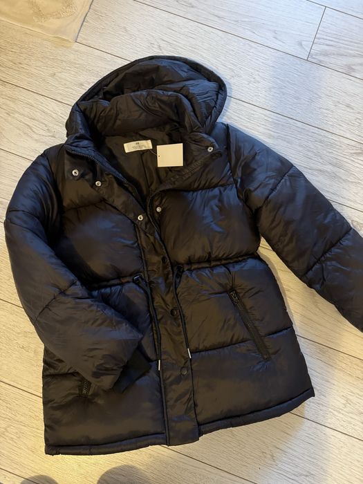 Куртка hm нова  супер модель