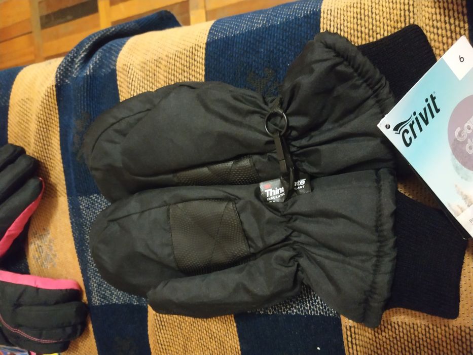 Варежки и рукавицы Thinsulate