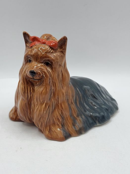 Porcelanowa figurka psa Yorkshire Terrier Beswick