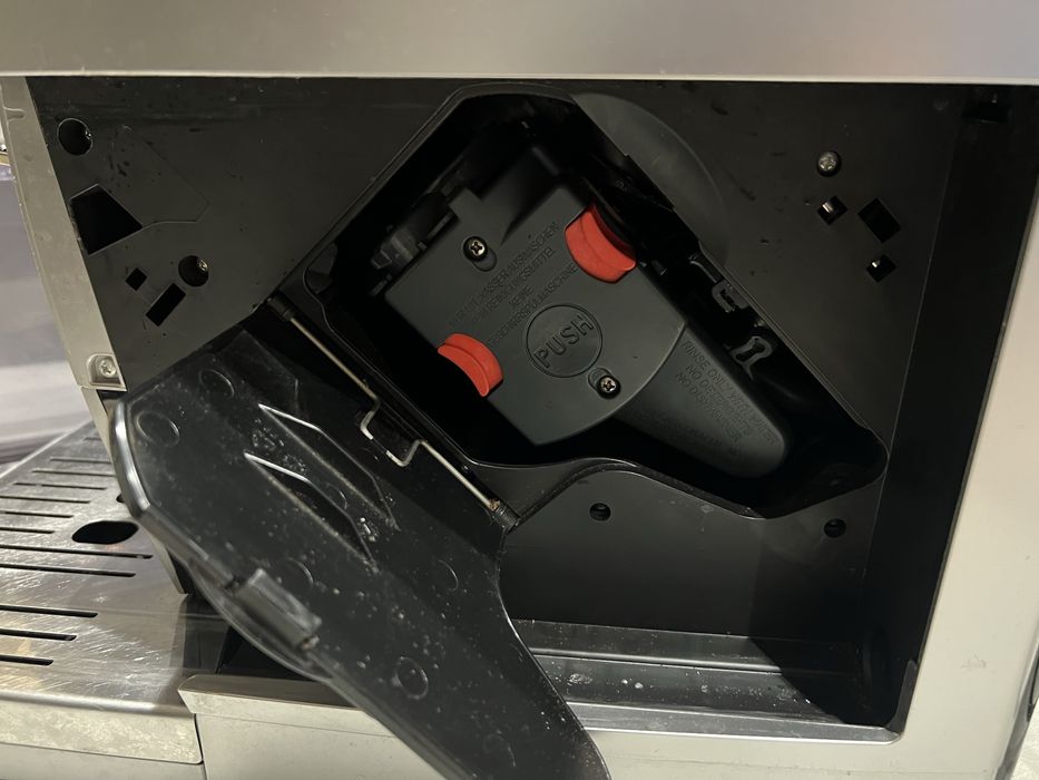 Кавомашина Delonghi Denamica ECAM350.75.S! N3501
