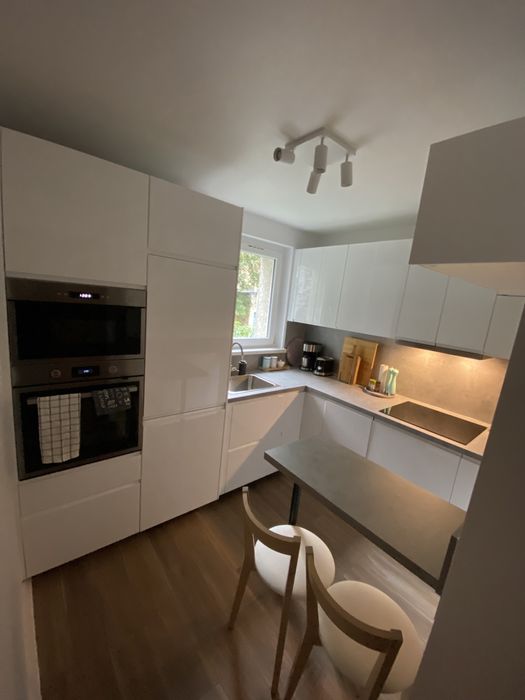 Pokój jednoosobowy, okolice Sky Tower