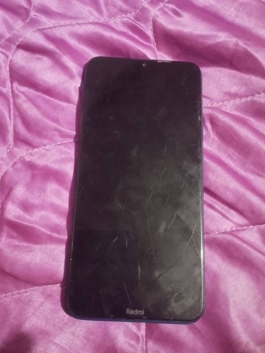 Редмі 8  3/32гб.