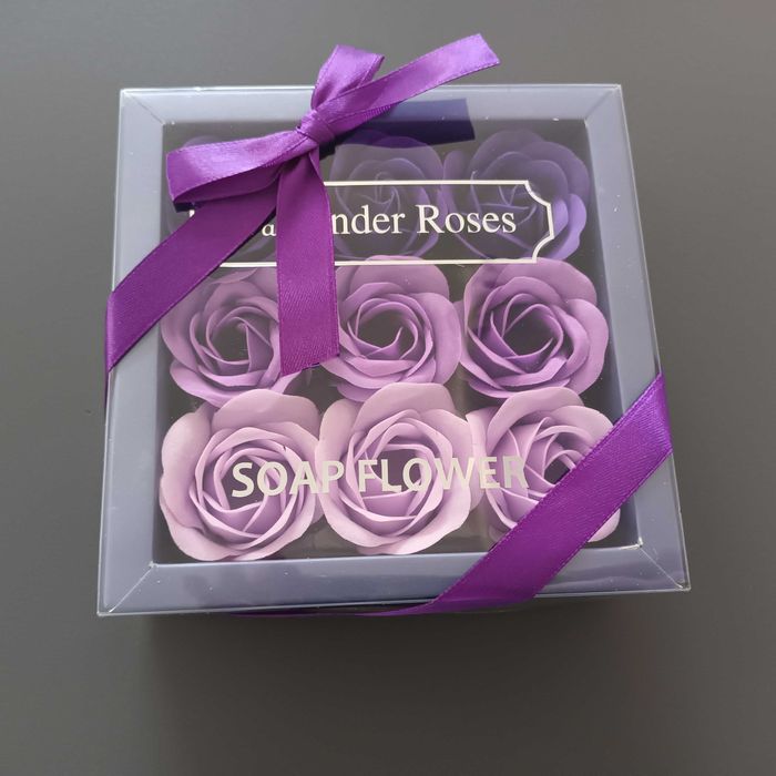 Róże mydlane flower box prezent urodziny