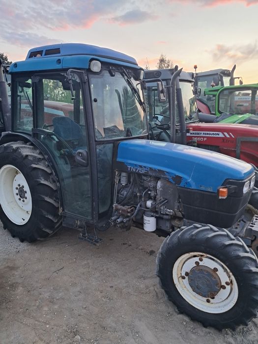 Fendt 275V Sadowniczy Nh Tn75F  Rex Same  Massey John
