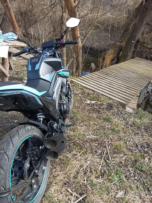 Продам мустанг ст 200