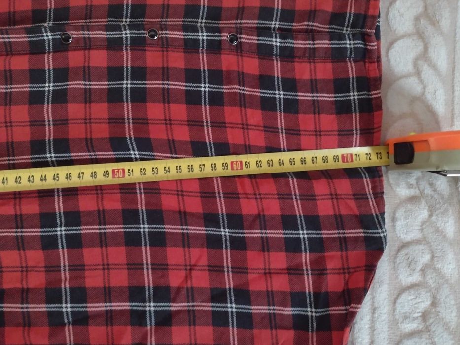 Sprzedam damską koszulę w kratkę