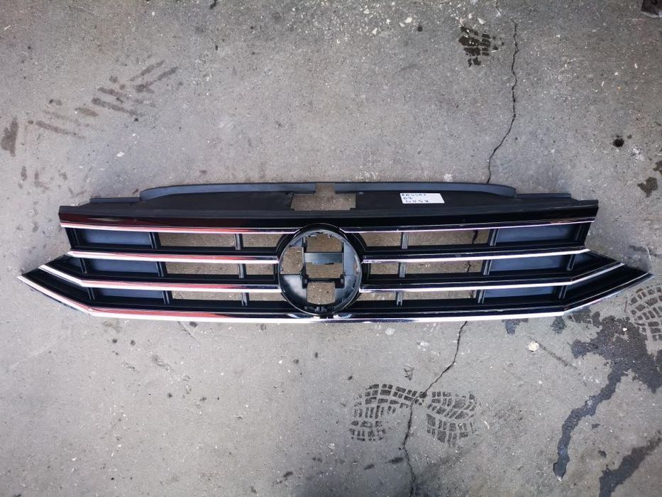 VW PASSAT B8 GRELHA PARA CHOQUES FRENTE - G058