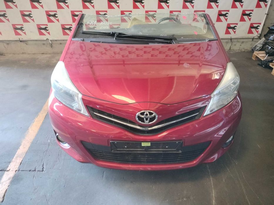 Frente Completa Toyota Yaris 1.0 VVTi 2013 2013 #F81
