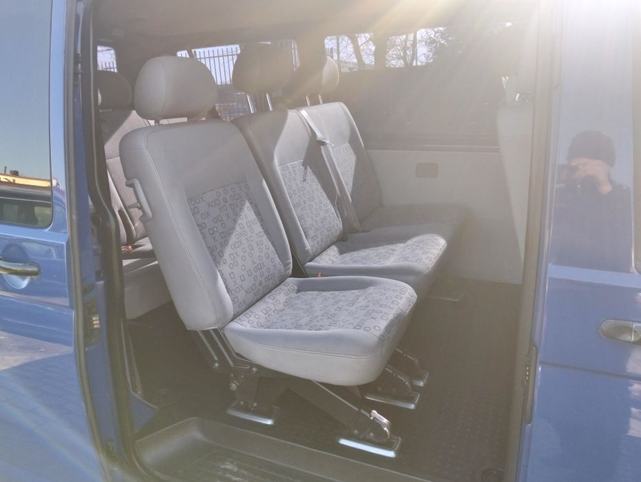 Volkswagen T5 9 osobowy klima bez DPF