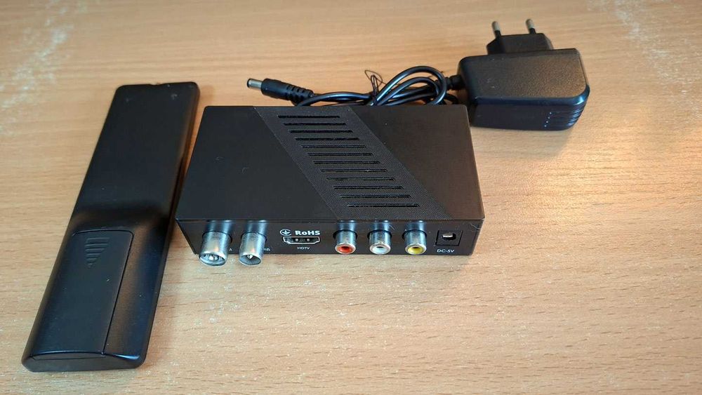 Тюнер Т2 Romsat T8008HD
