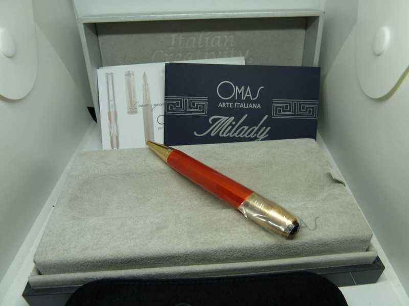 Caneta nova Omas Milady Coral Garnet - SALDO