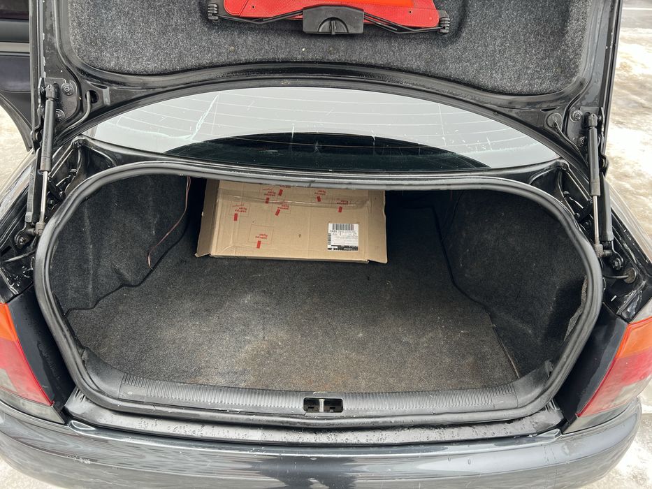 Продам аудюшку А4В5