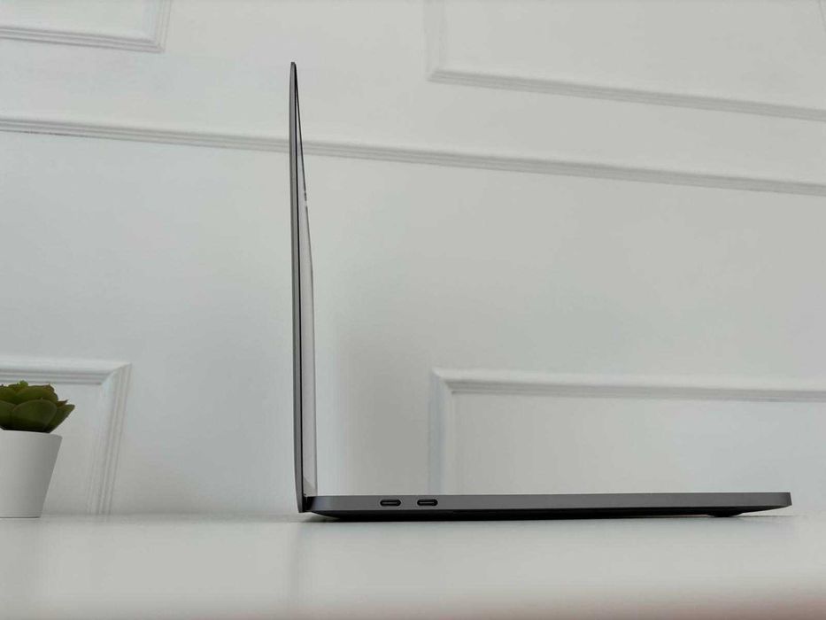 Apple MacBook Pro 13'' 2017