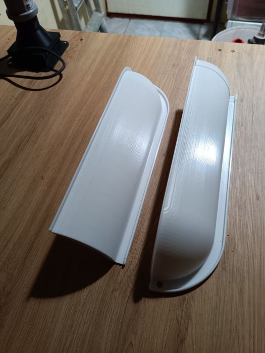 Daszek nad drzwi, okno, do kampera, przyczepy. Osłona przed deszczem.