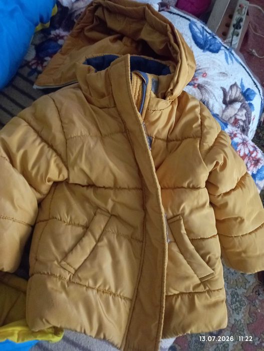 продам курточку на хлопчика