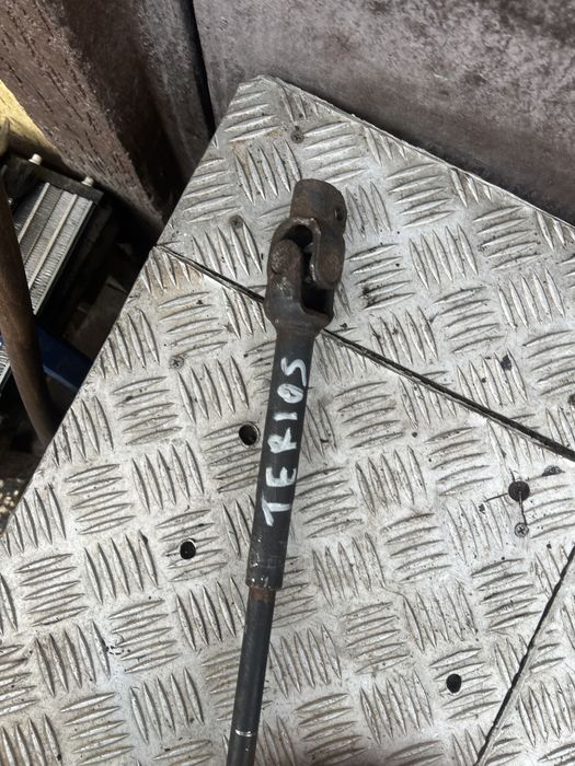 Рулевой карданчик Daihatsu Terios 1999г Дайхатсу Териос