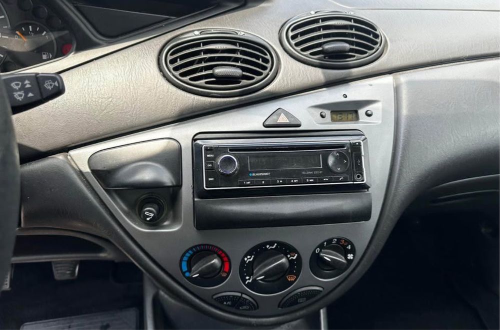 Ford focus  GPL 2002