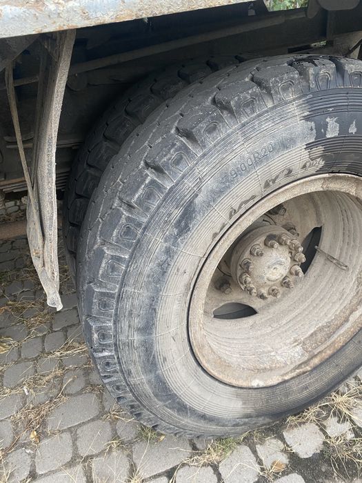Зіл 130 автомобіль