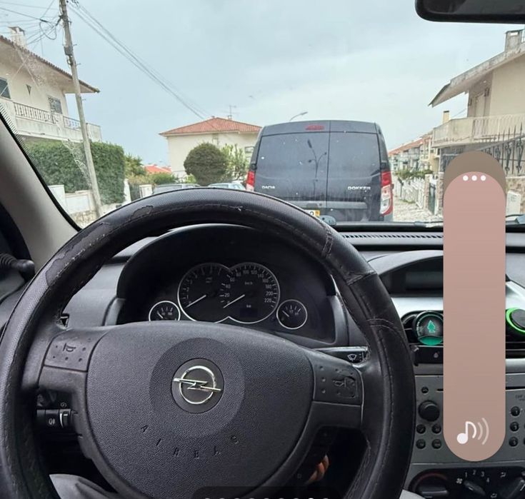 Opel Corsa 1.2 Gasolina – Económico, Fiável e Pronto a Andar