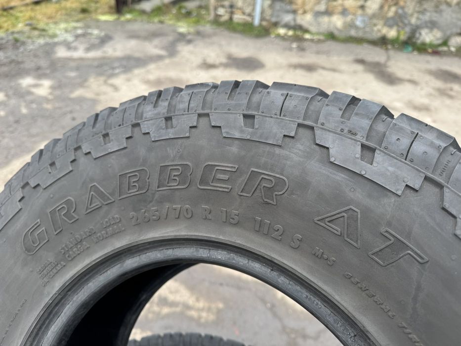 Болотяні шини General Grabber A/T 265/70 R15
