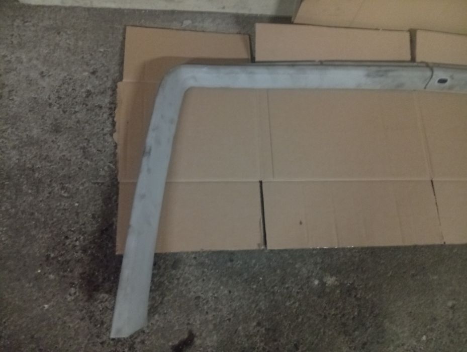 VW T4 Lift Plastiki osłony słupków klapy tylnej