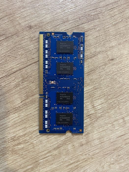 Pamięć RAM DDR3 HYNIX 2GB 1Rx8 PC3 10600S