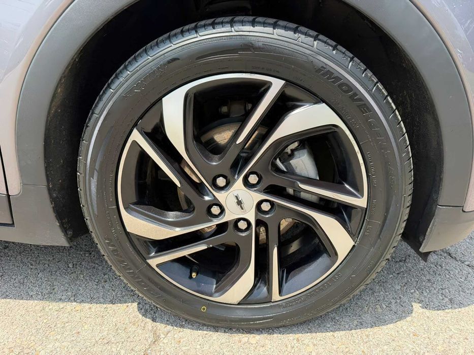 Chevrolet Bolt EV 2LT      2023
