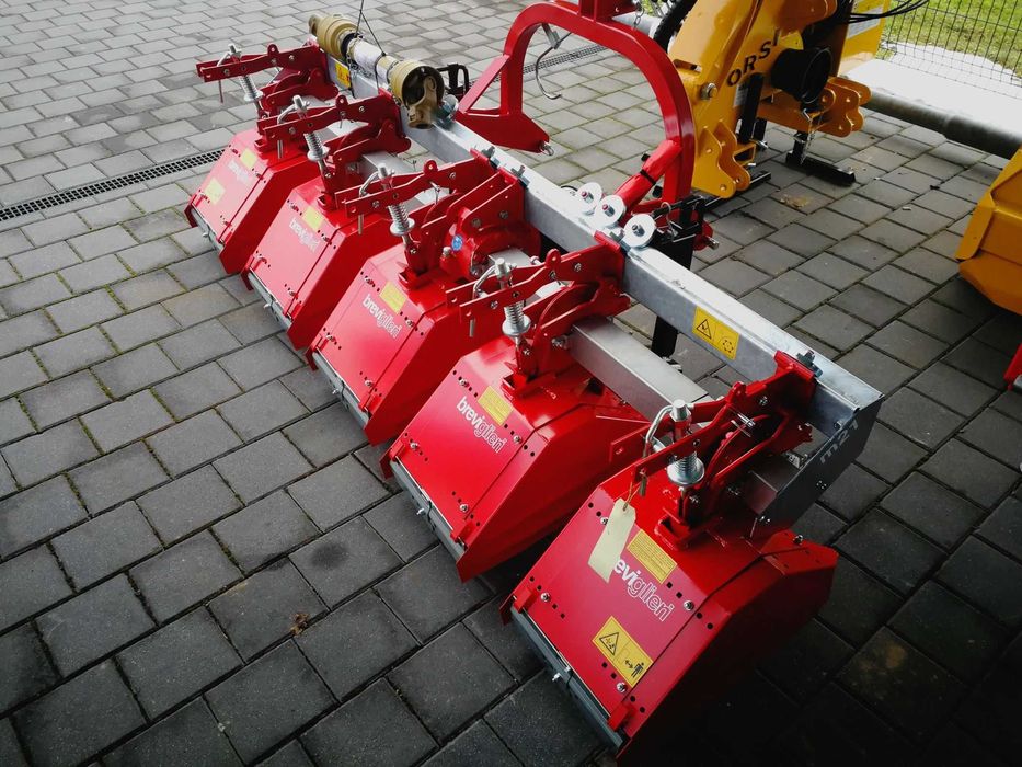 Фреза садова міжрядна, грунтофреза Breviglieri для полуниці почвофреза