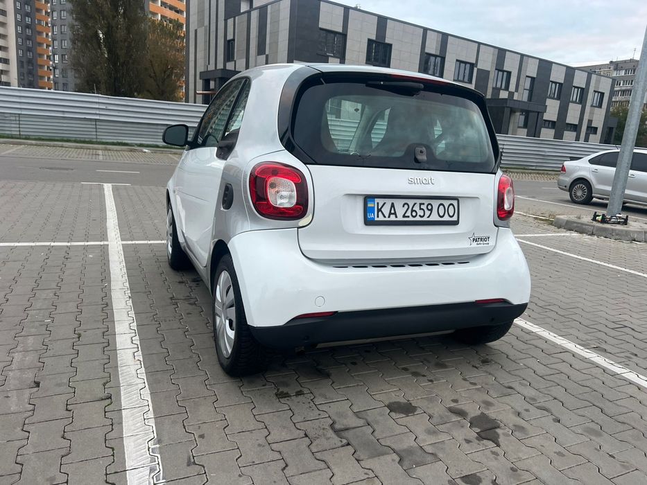 Продам Smart Fortwo 453 2016