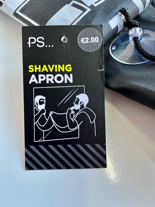 Capa de barbear preta com ventosas