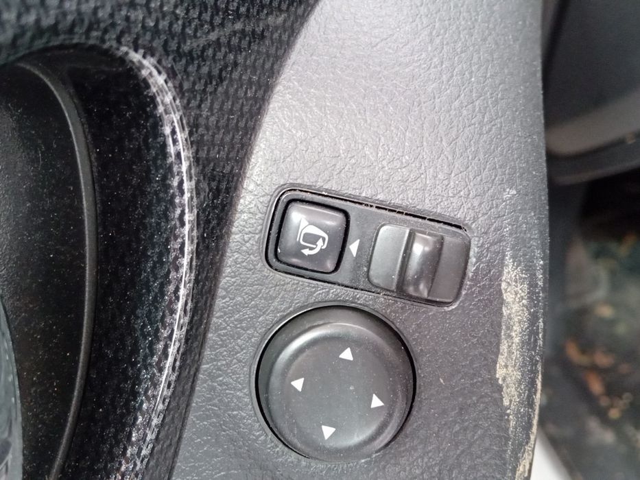 Retrovisor / espelho esquerdo NISSAN X-Trail (T32)